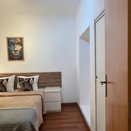 Sem Janela Without Window Homestay *