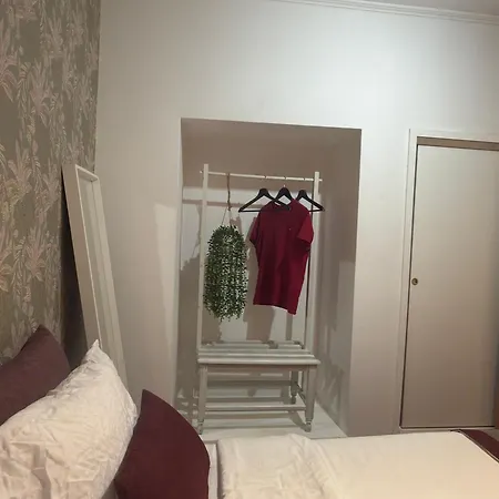M Santa Catarina Sem Janelas Privatunterkunft *